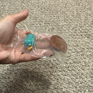 Disney Tsum Tsum Perry the Platypus Mini Vinyl Figure with Fedora Hat Teal Brown